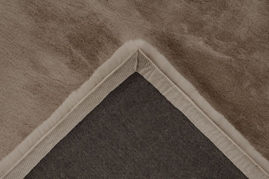 Batucci Dolce 900 Taupe Teppich