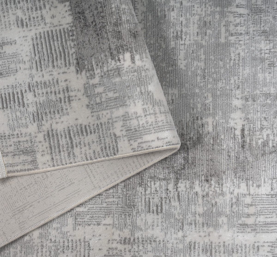 Flora Shine 2440 in grau Waschmaschinengeeigneter Teppich – Pflegeleicht und Modern