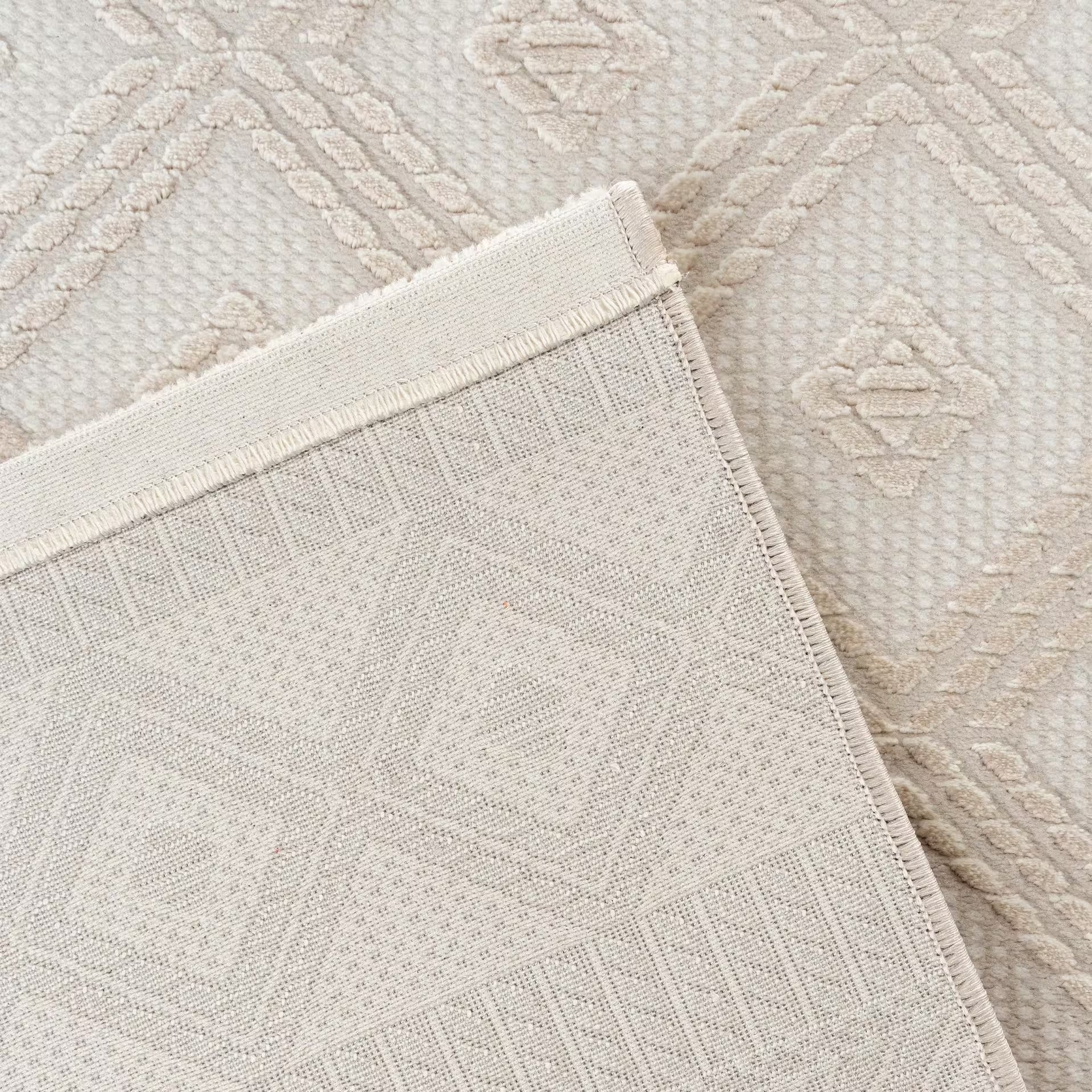 Sehrazat PREMIUM LUXURY COLLECTION - Moderner
Designer Teppich Serie 6700
Beige mit 3D-Effekt