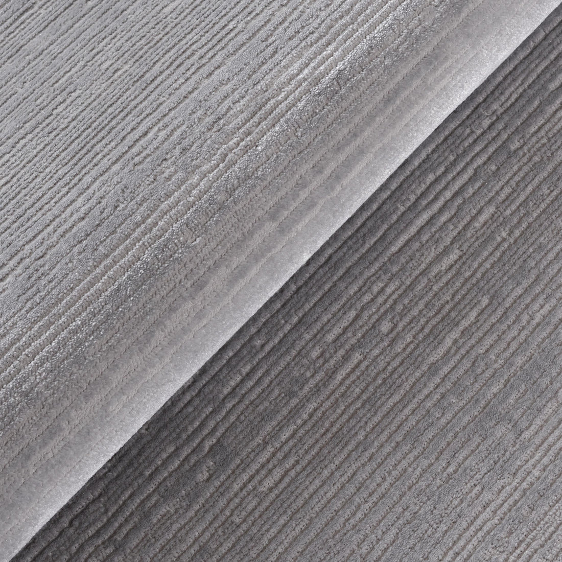 Sehrazat Premium Lima 6050
Collection Grey - Moderner
Designer Teppich mit 3D-Effekt